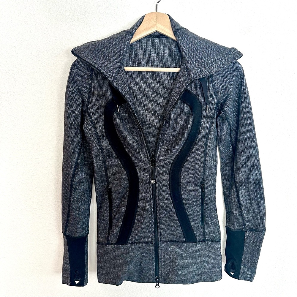 Lululemon stride zip-up jacket, charcoal, size 2
